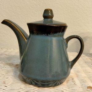 Blue tea pot